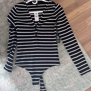 NWT striped vneck body suit small